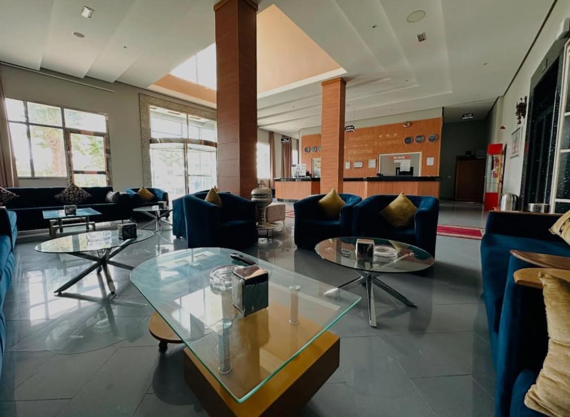 Tanger Med Hotel, Conference & Catering Ghdar Defla Bagian luar foto