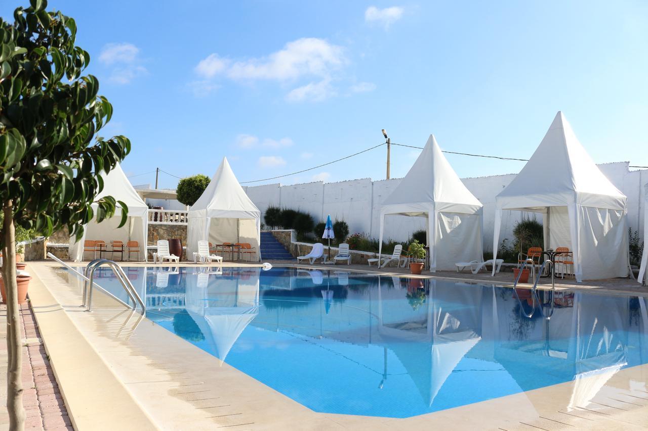 Tanger Med Hotel, Conference & Catering Ghdar Defla Bagian luar foto